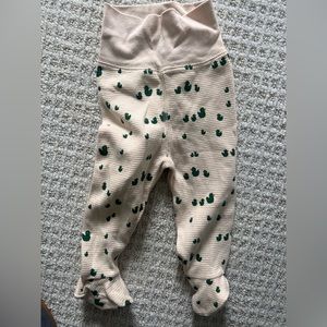 6-12m Fin & Vince pants - NWT